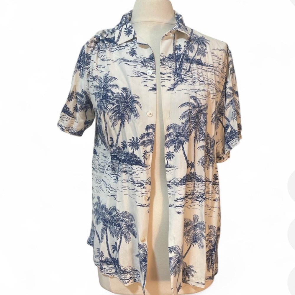 Vintage Blue & White Hawaiian Shirt